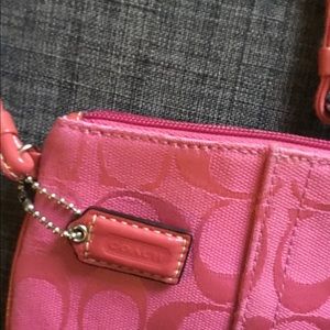 Coach wristlet. Pink, like new.